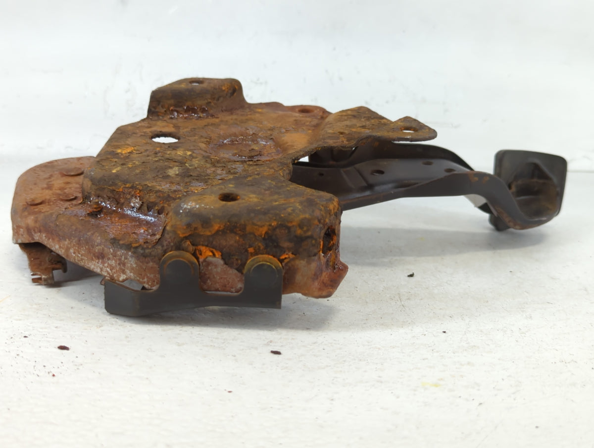 1996 Chevrolet S10 Break Pedal - Oemusedautoparts1.com