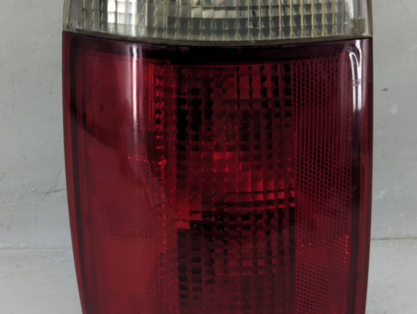 1996 Chevrolet S10 Blazer Tail Light Assembly Passenger Right OEM P/N:16518500 Fits OEM Used Auto Parts - Oemusedautoparts1.