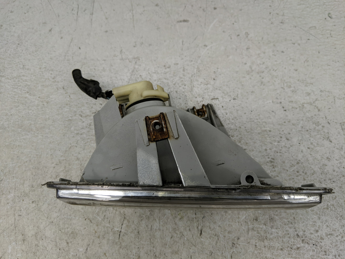 Chevrolet S10 Blazer Driver Left Oem Fog Light Lamp - Oemusedautoparts1.com