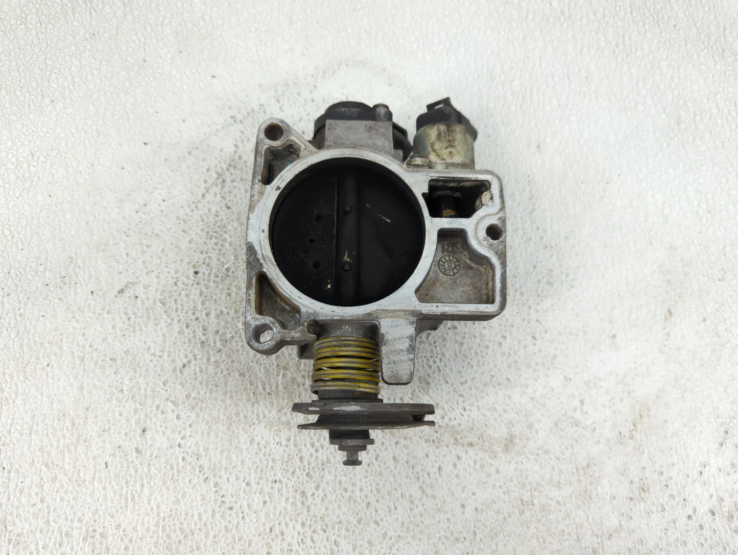 1996 Chevrolet Silverado 1500 Throttle Body Fits Fits 1997 OEM Used Auto Parts - Oemusedautoparts1.com