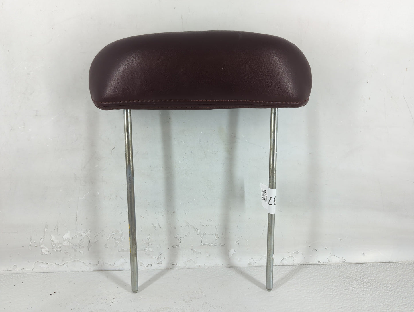 1996 Chevrolet Suburban 1500 Headrest Head Rest Rear Seat Fits OEM Used Auto Parts - Oemusedautoparts1.com