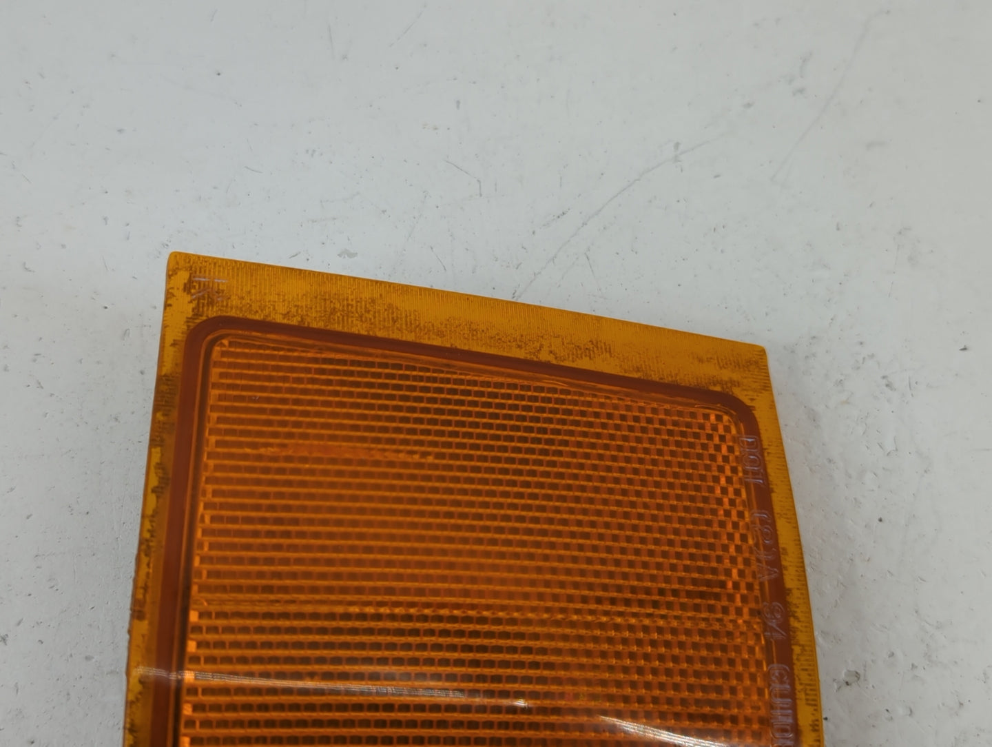 1995-2000 Chevrolet Tahoe Passenger Right Oem Front Light Lamp - Oemusedautoparts1.com