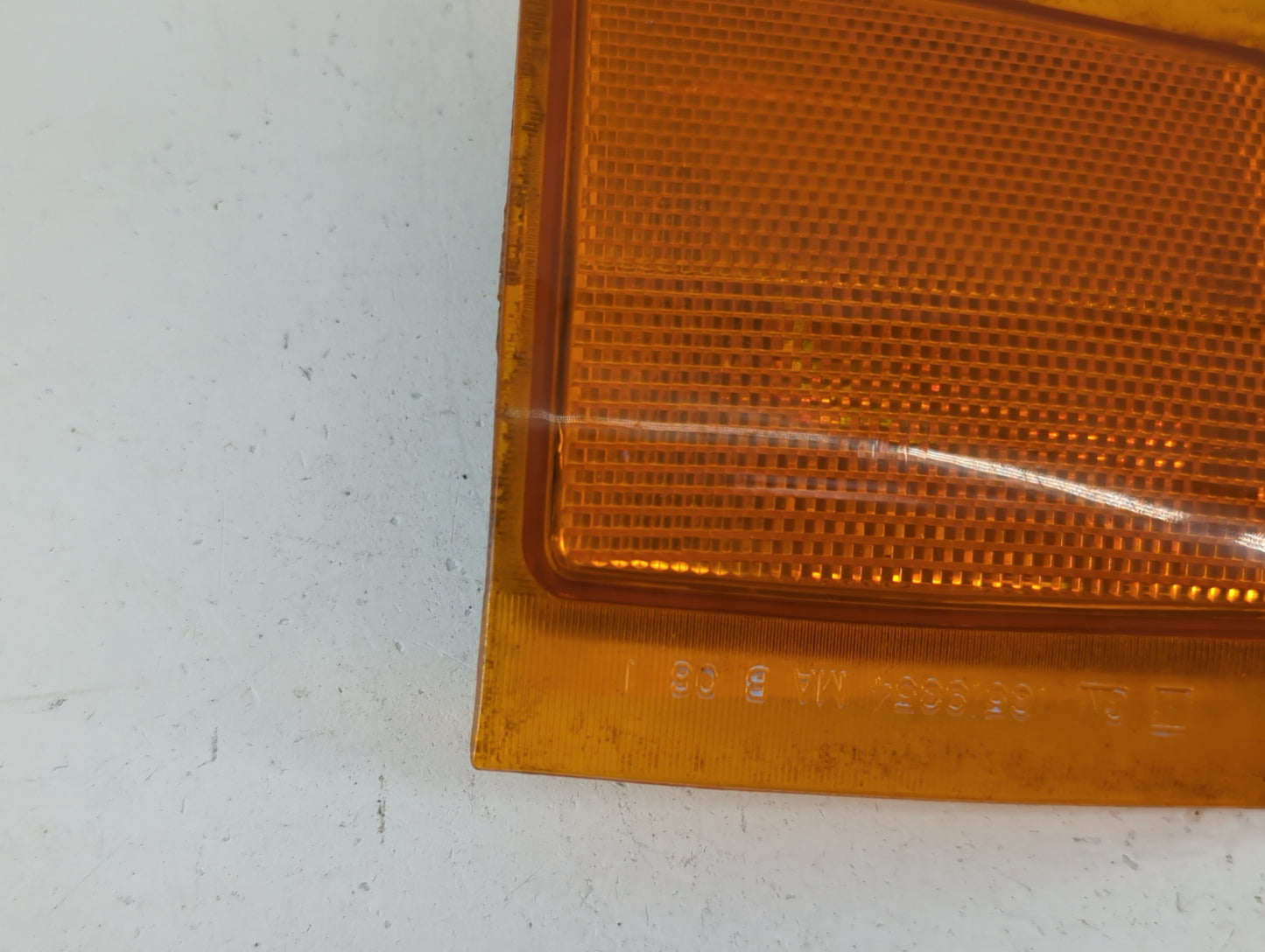 1995-2000 Chevrolet Tahoe Passenger Right Oem Front Light Lamp - Oemusedautoparts1.com