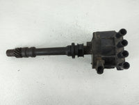 1996 Chevrolet Tahoe Engine Ignition Distributor OEM P/N:1104051 6C20-17 Fits OEM Used Auto Parts - Oemusedautoparts1.com