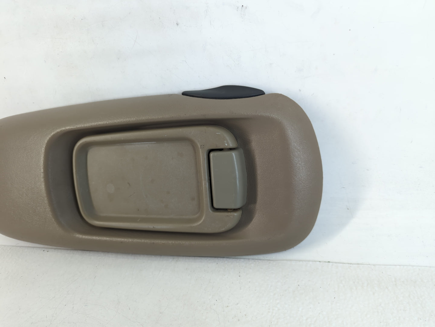 1996 Chevrolet Tahoe Center Floor Console Fits OEM Used Auto Parts - Oemusedautoparts1.com