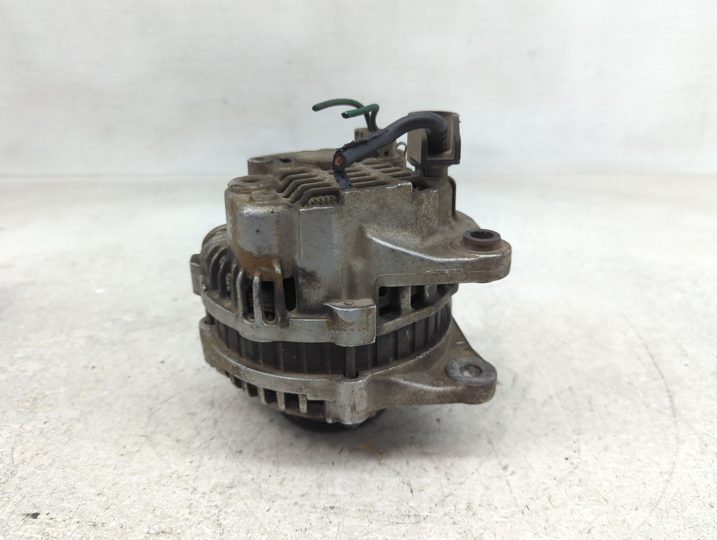 1995-1999 Chrysler Sebring Alternator Replacement Generator Charging Assembly Engine OEM P/N:A002T81192ZC 4793190 Fits OEM U