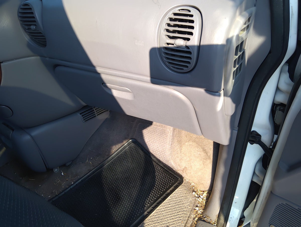 1996 Town & Country Passenger Glove Box Door Storage Compartment - Oemusedautoparts1.com