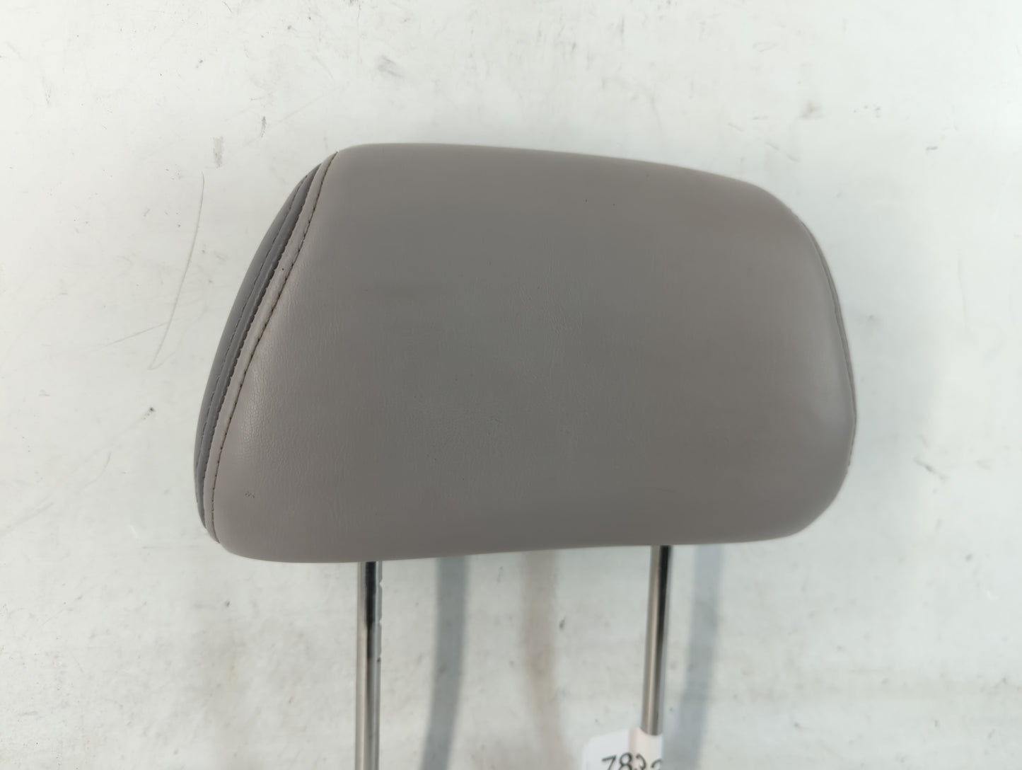 1996-2000 Chrysler Town & Country Headrest Head Rest Front Driver Passenger Seat Fits Fits 1996 1997 1998 1999 2000 OEM Used
