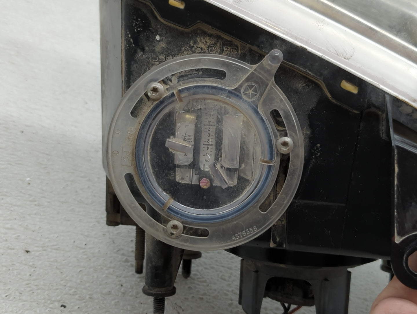 1996-1999 Dodge Caravan Passenger Right Oem Head Light Headlight Lamp - Oemusedautoparts1.com