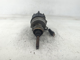compare product 1992-1997 Dodge Dakota Engine Ignition Distributor OEM Fits Fits 1992 1993 1994 1995 1996 1997 OEM Used Auto Parts