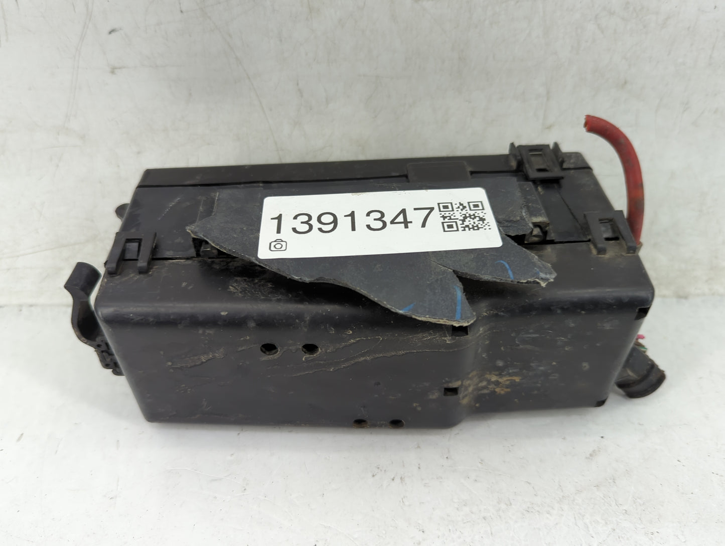 1996 Dodge Neon Fusebox Fuse Box Panel Relay Module P/N:P04793471 Fits OEM Used Auto Parts - Oemusedautoparts1.com