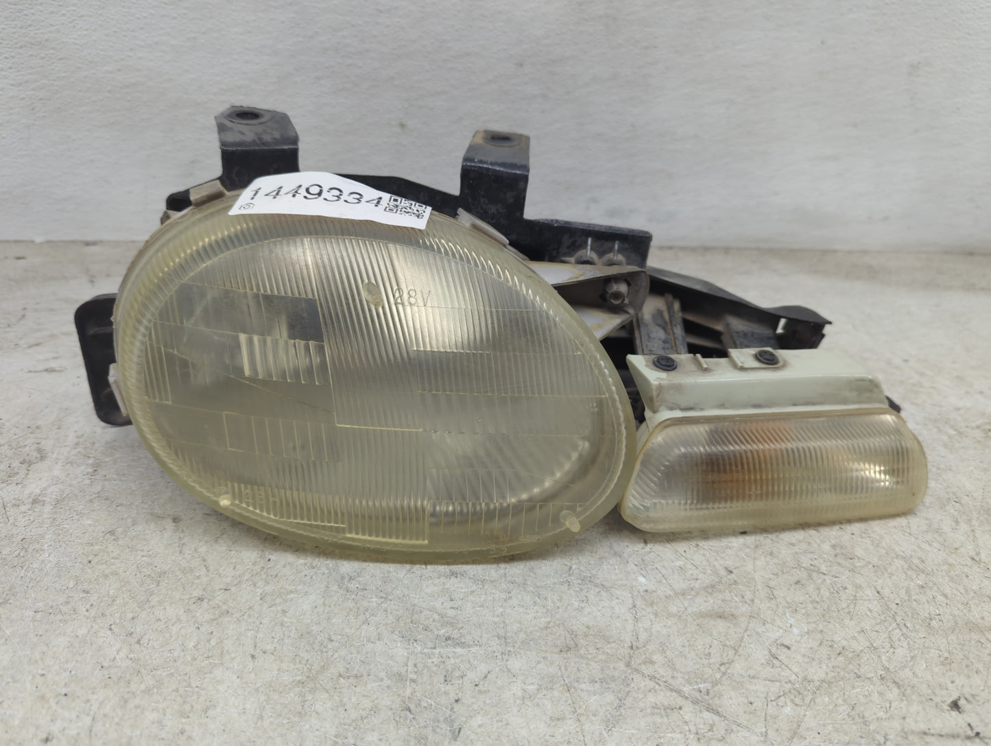 1995-1999 Dodge Neon Passenger Right Oem Head Light Headlight Lamp - Oemusedautoparts1.com