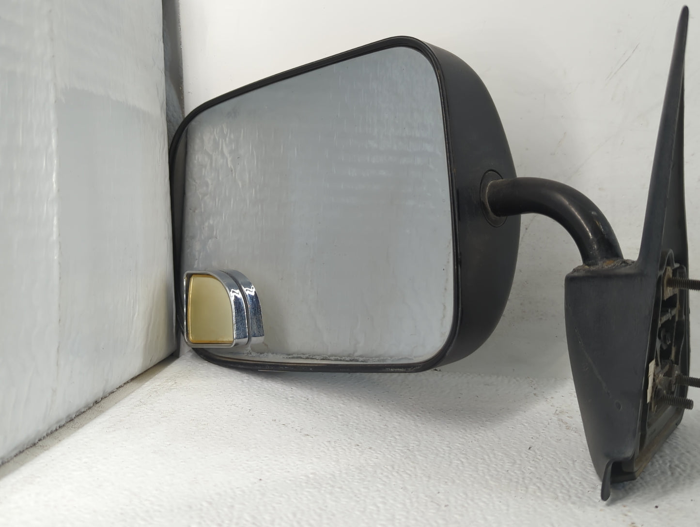 1994-1997 Dodge Ram 1500 Driver Side View Mirror - Left Door Mirror OEM Used - Oemusedautoparts1.com