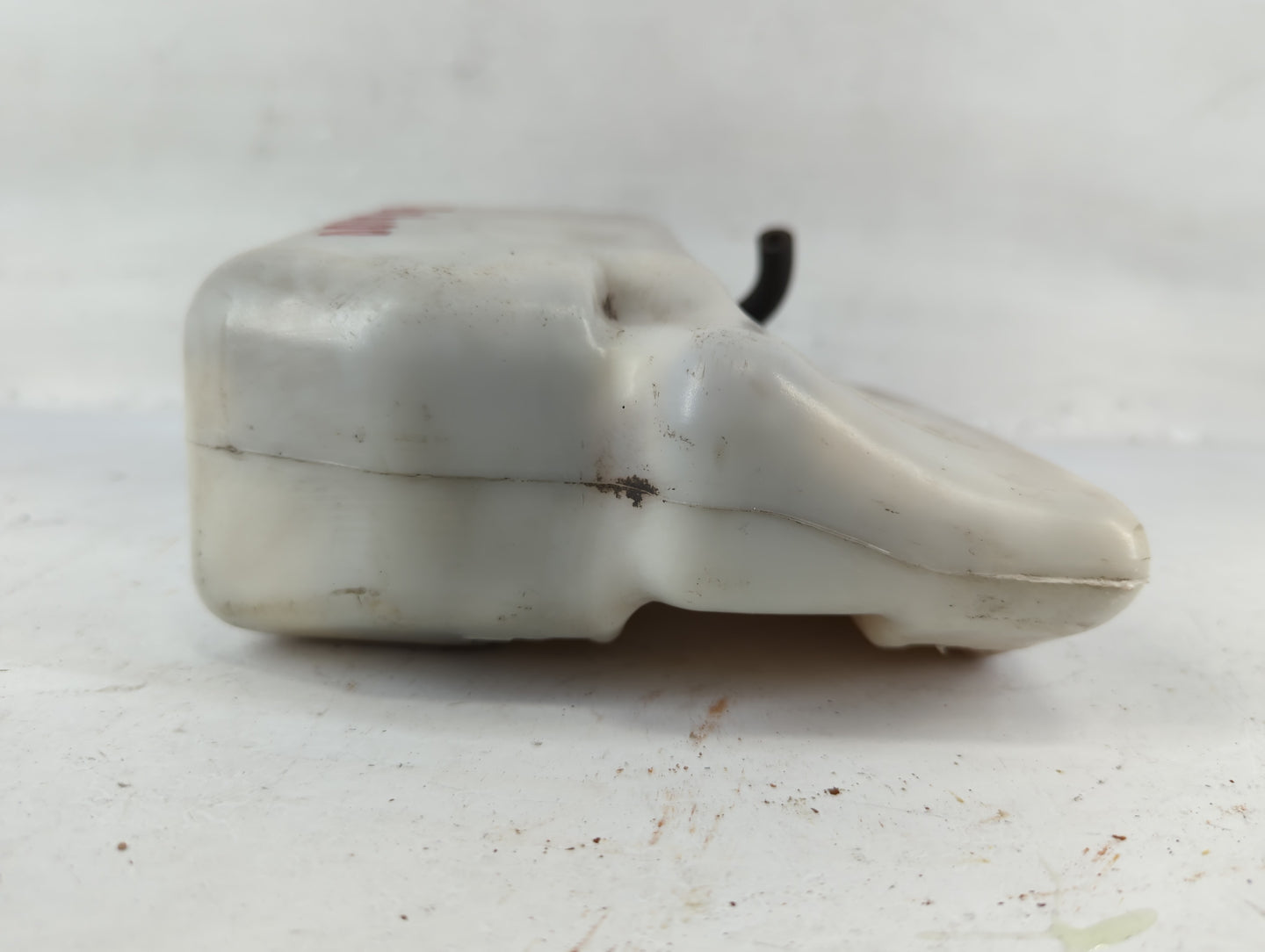 1996 Ford Aspire Radiator Coolant Overflow Expansion Tank Bottle - Oemusedautoparts1.com