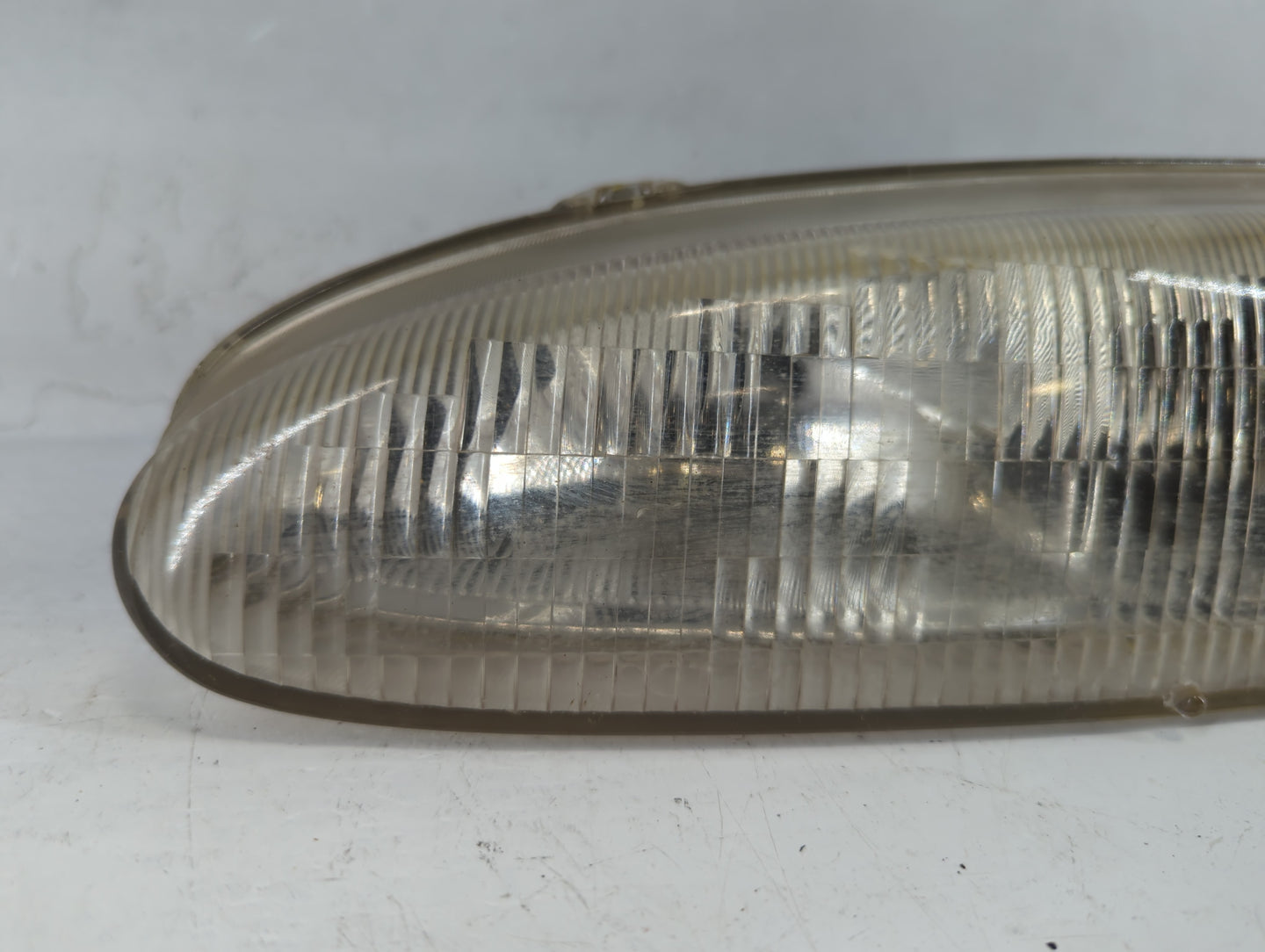 1995-1997 Ford Contour Driver Left Oem Head Light Headlight Lamp - Oemusedautoparts1.com