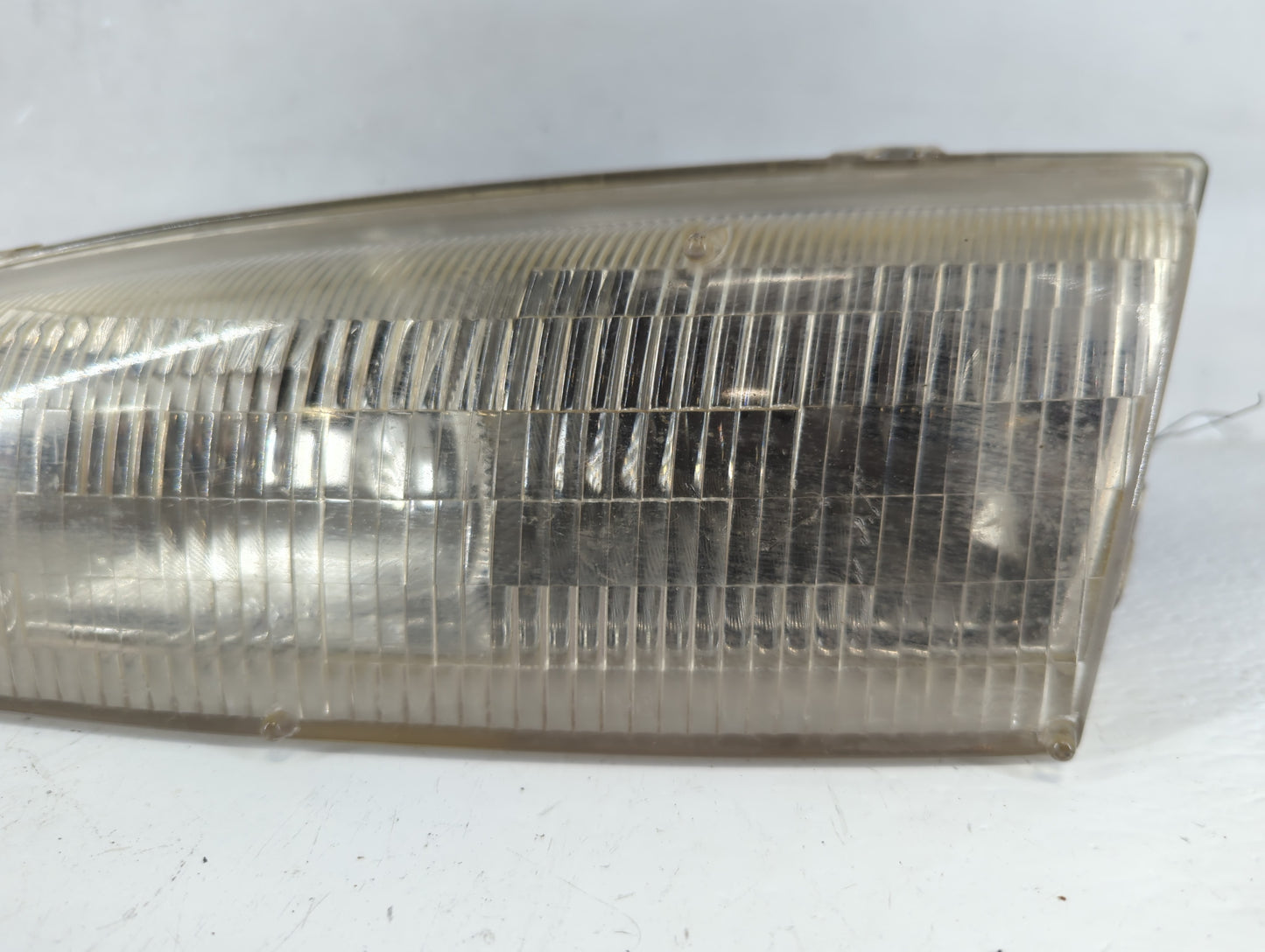 1995-1997 Ford Contour Driver Left Oem Head Light Headlight Lamp - Oemusedautoparts1.com