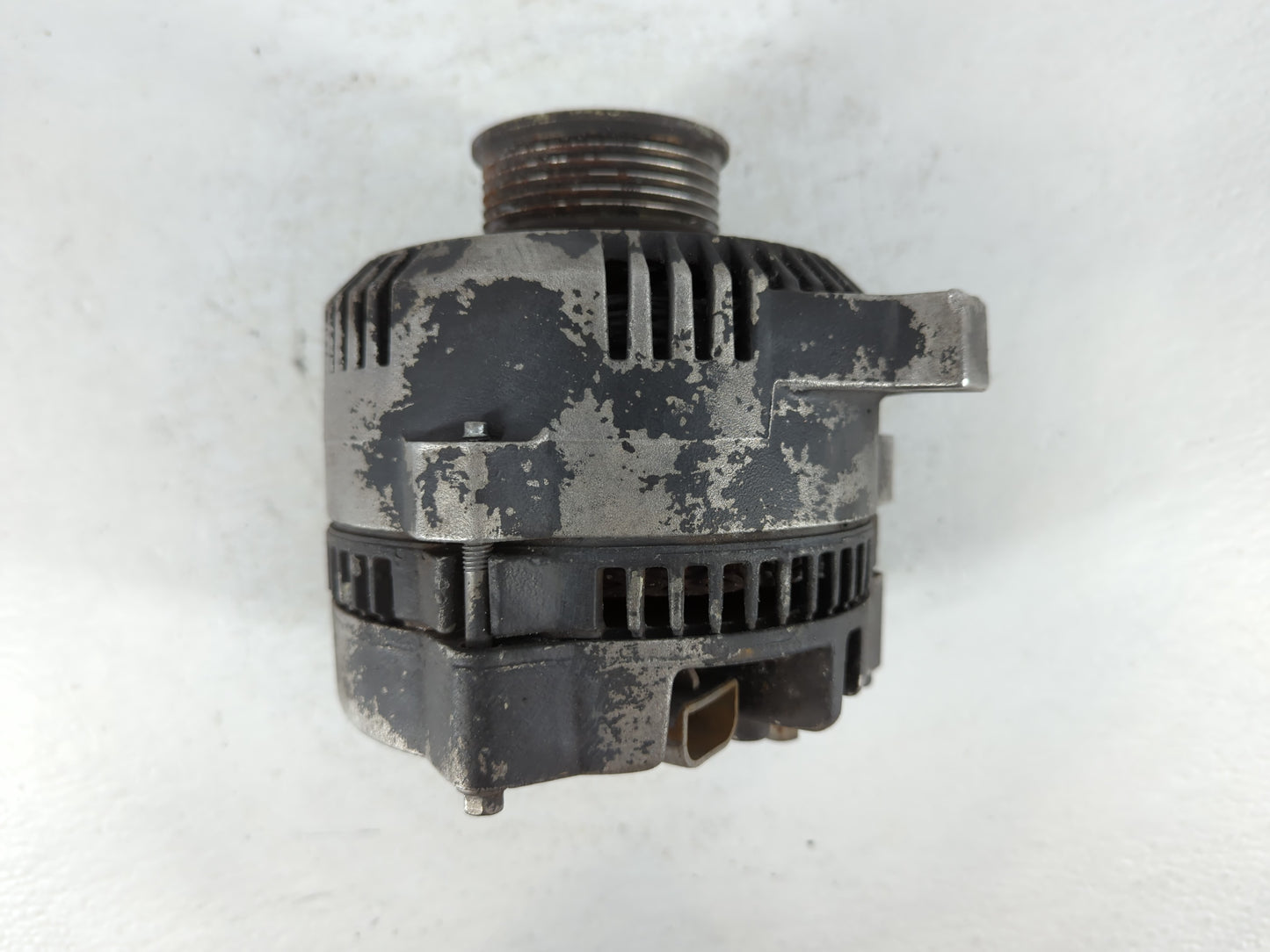 1996 Ford E-150 Alternator Replacement Generator Charging Assembly Engine OEM Fits OEM Used Auto Parts - Oemusedautoparts1.c