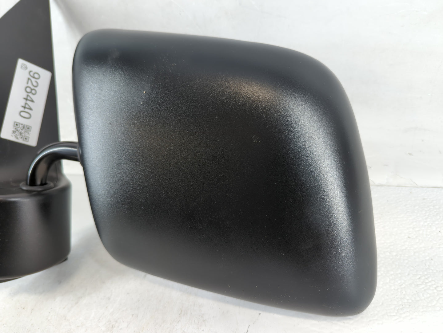 1992-2002 Ford E-150 Driver Side View Mirror - Left Door Mirror OEM Used - Oemusedautoparts1.com