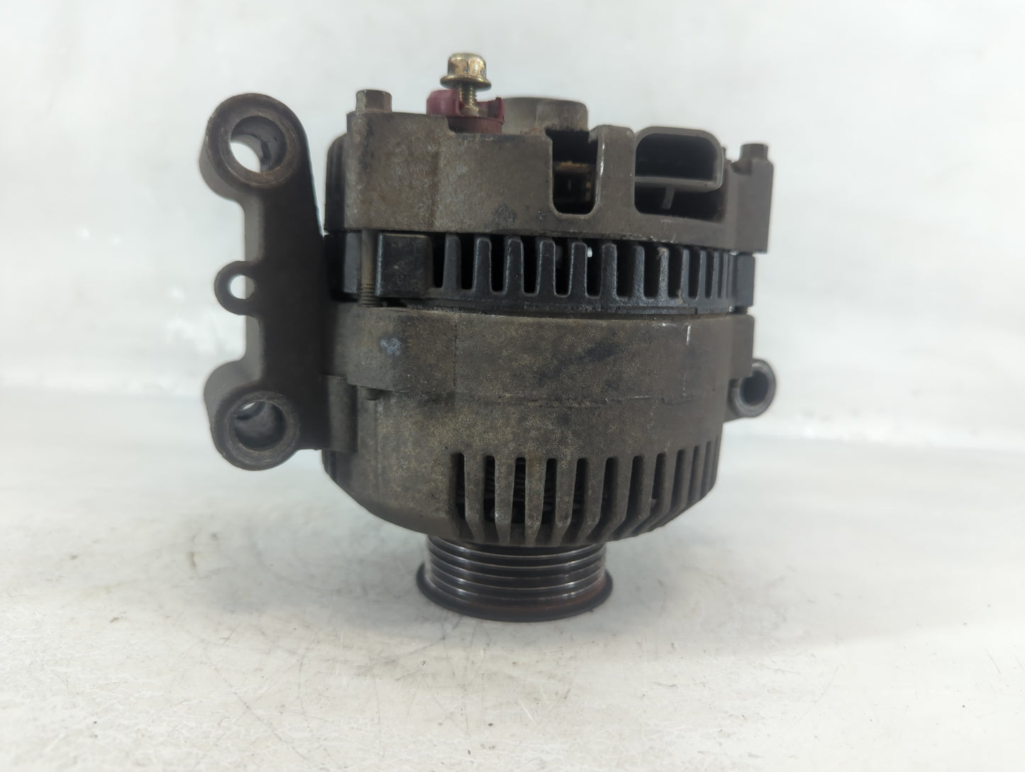 1996-2001 Ford Explorer Alternator Replacement Generator Charging Assembly Engine OEM P/N:FIDU-10316-AA Fits OEM Used Auto P