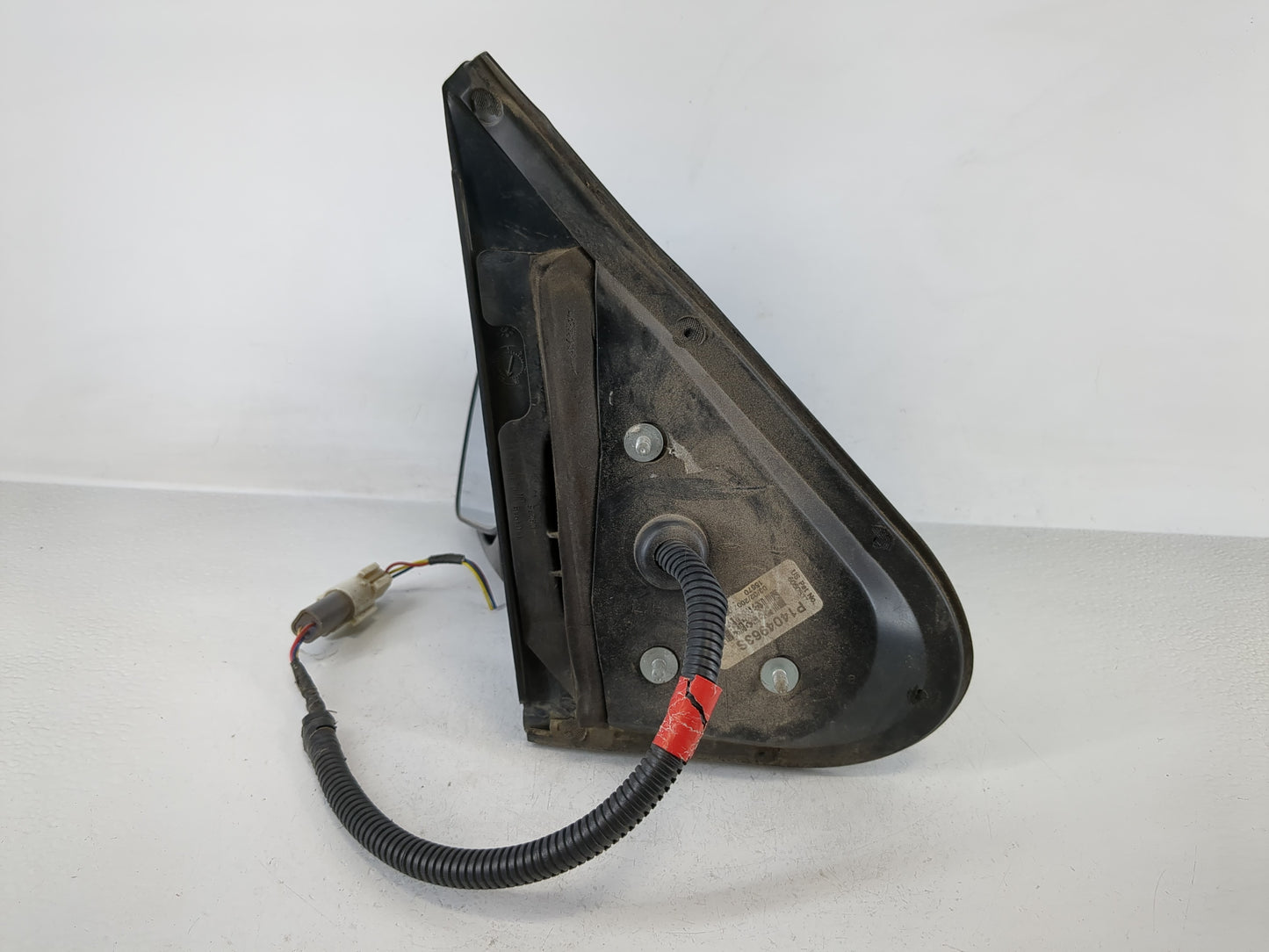 1995-2003 Ford Explorer Driver Side View Mirror - Left Door Mirror OEM Used - Oemusedautoparts1.com