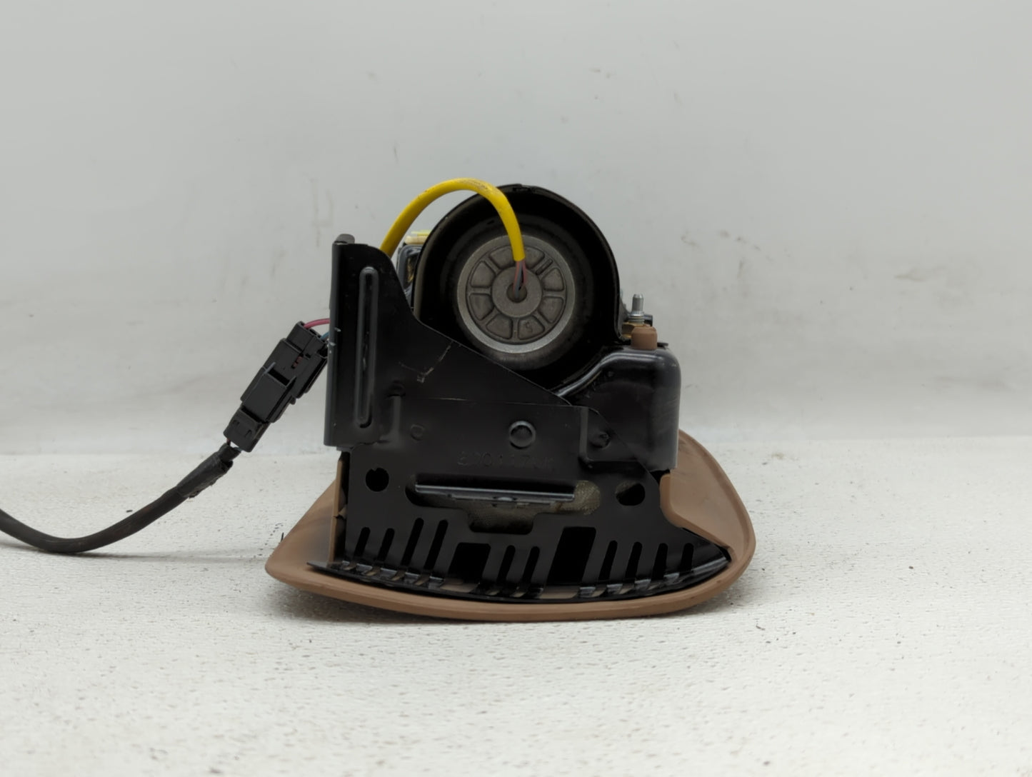 1995-1997 Ford Explorer Air Bag Passenger Right Dashboard Oem Beige - Oemusedautoparts1.com