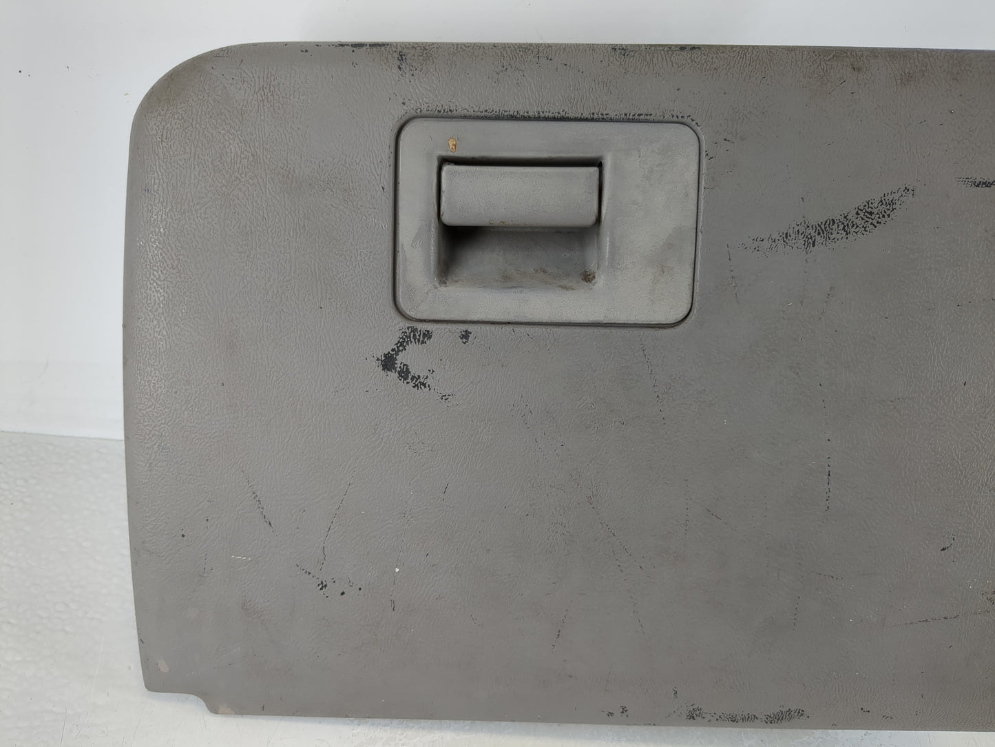 1996 Ford Explorer Passenger Glove Box Door Storage Compartment - Oemusedautoparts1.com