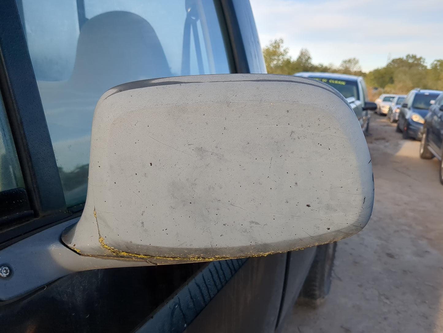 1992-1996 Ford F-150 Driver Side View Mirror - Left Door Mirror OEM Used - Oemusedautoparts1.com