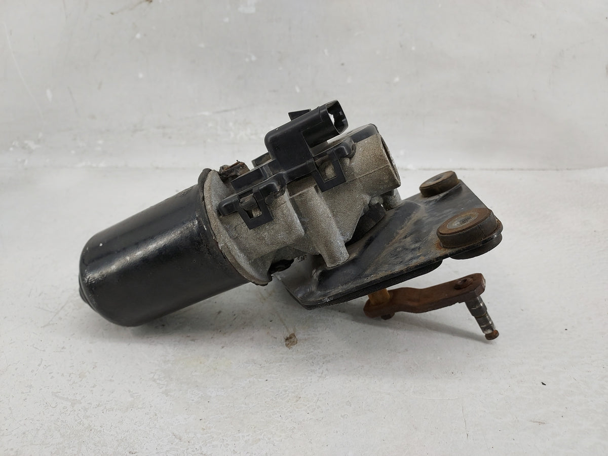 1995-1996 Ford F-150 Front Windshield Wiper Motor Fits Fits 1995 1996 1997 OEM Used Auto Parts - Oemusedautoparts1.com