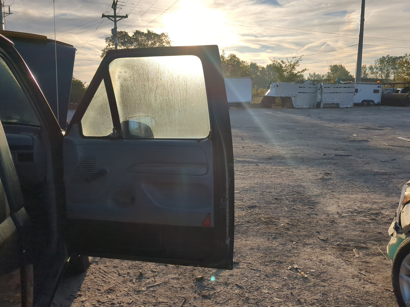 1995-1996 Ford F-150 Passenger Front Door Oem - Oemusedautoparts1.com