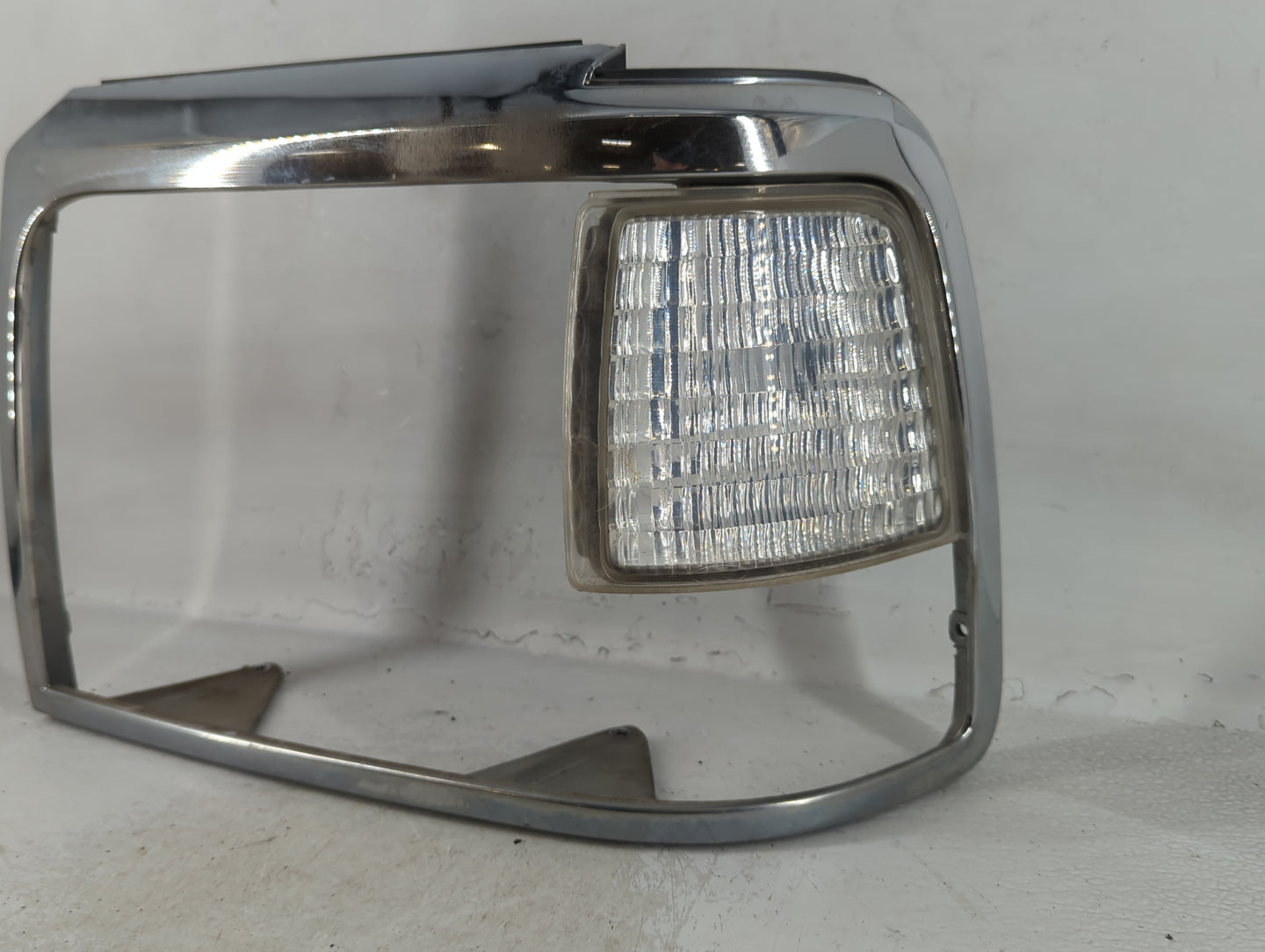 1996 Ford F-150 Radio Climate Panel Bezel - Oemusedautoparts1.com
