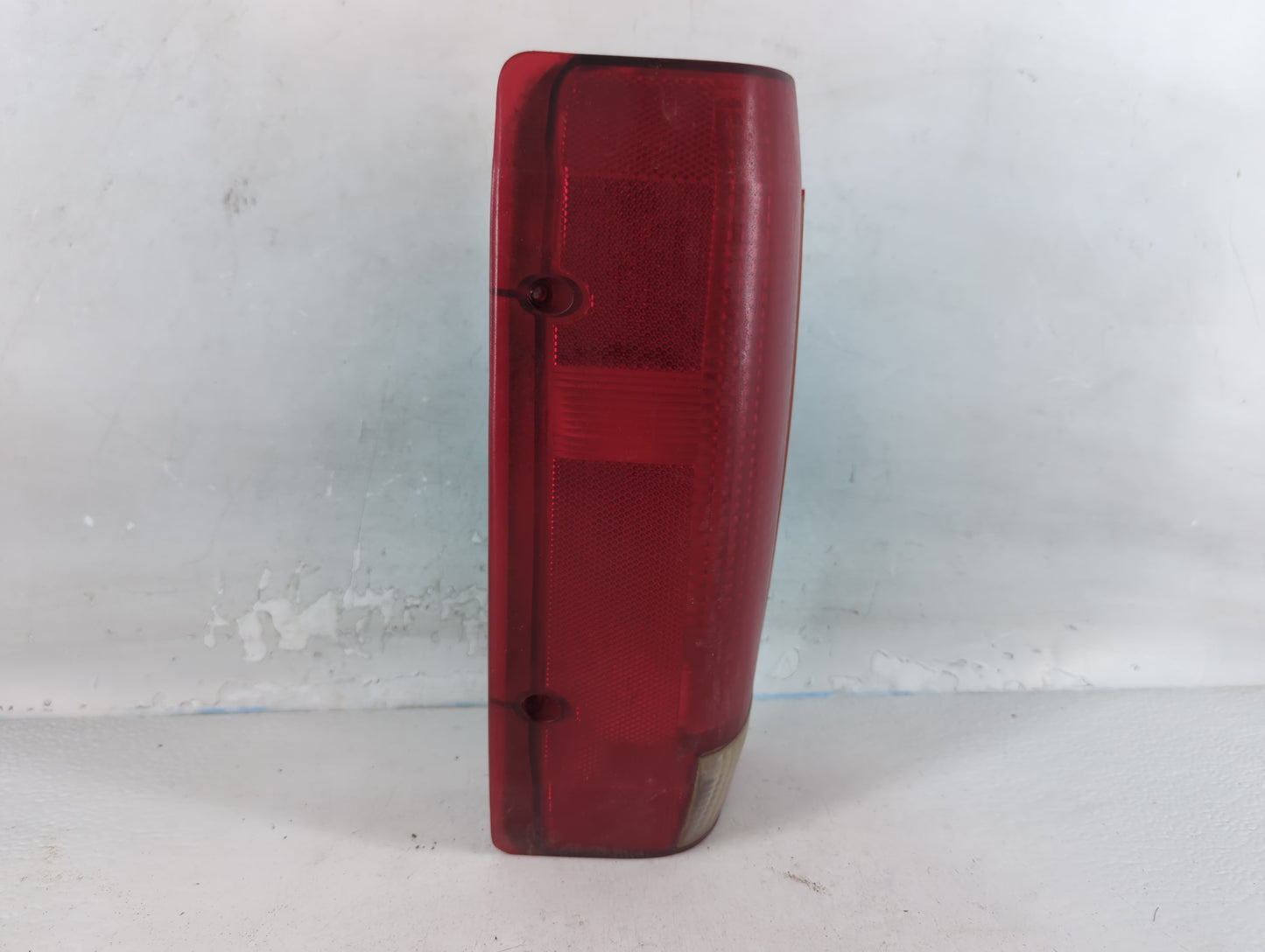 1992-1996 Ford F-150 Tail Light Assembly Driver Left OEM Fits Fits 1991 1992 1993 1994 1995 1996 1997 OEM Used Auto Parts - 