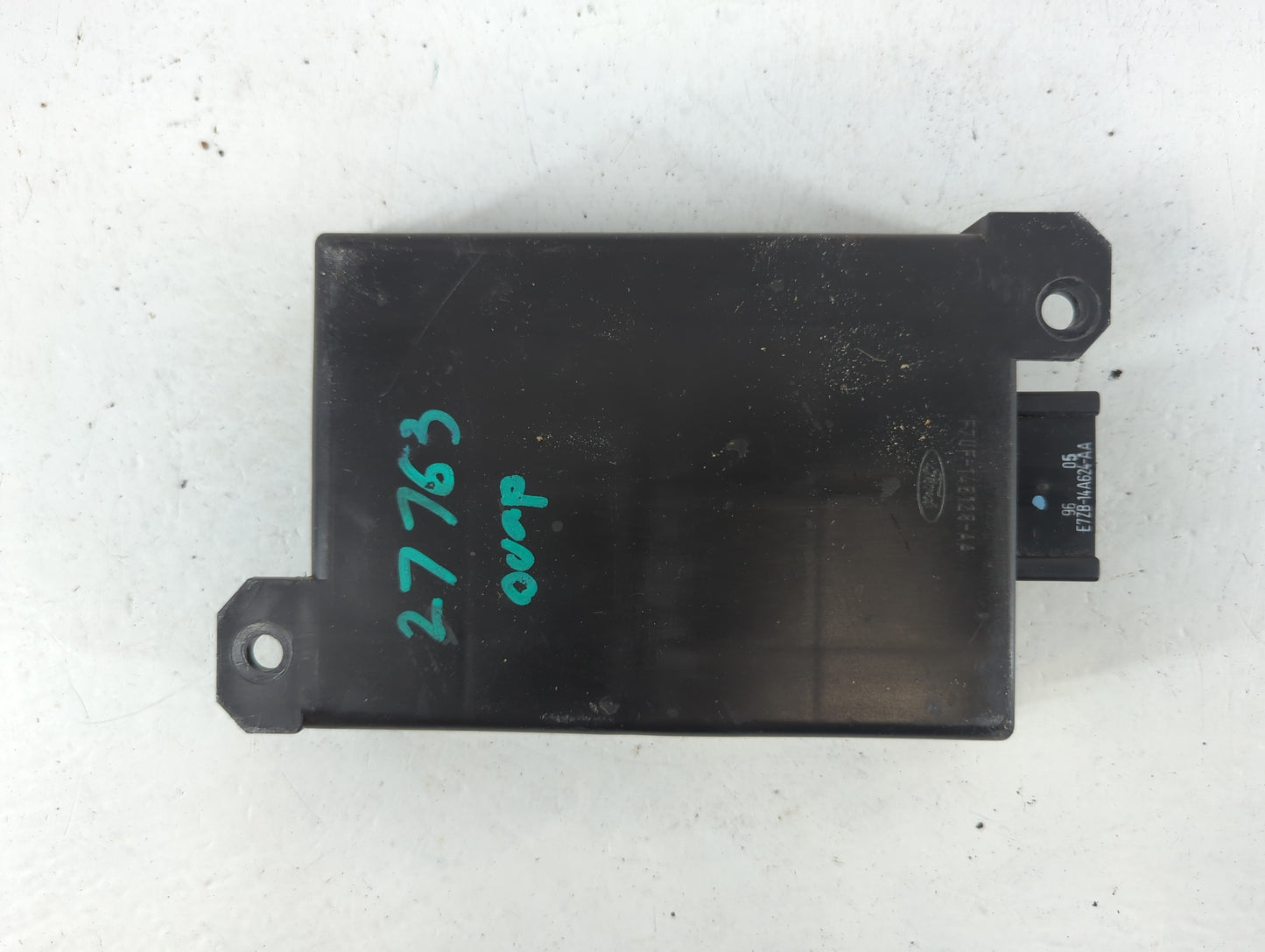 1996-1997 Ford F-150 Bluetooth Phone Communication Control Module Ccm Oem - Oemusedautoparts1.com