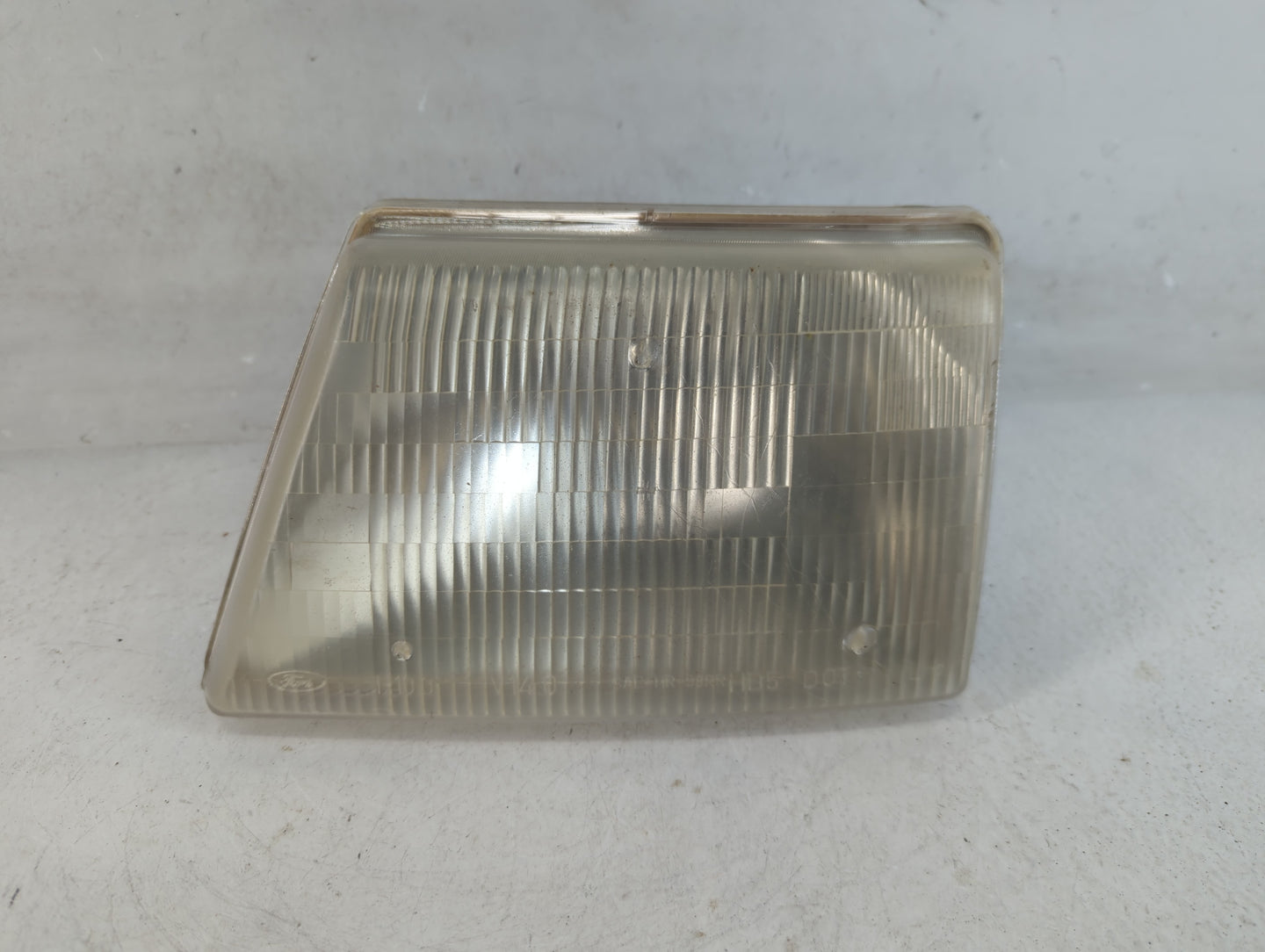 1993-1997 Ford Ranger Passenger Right Oem Head Light Headlight Lamp - Oemusedautoparts1.com
