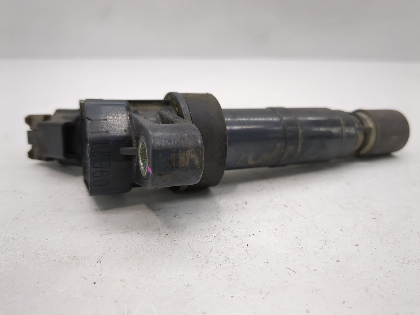 1996-1999 Ford Taurus Ignition Coil Igniter Pack - Oemusedautoparts1.com