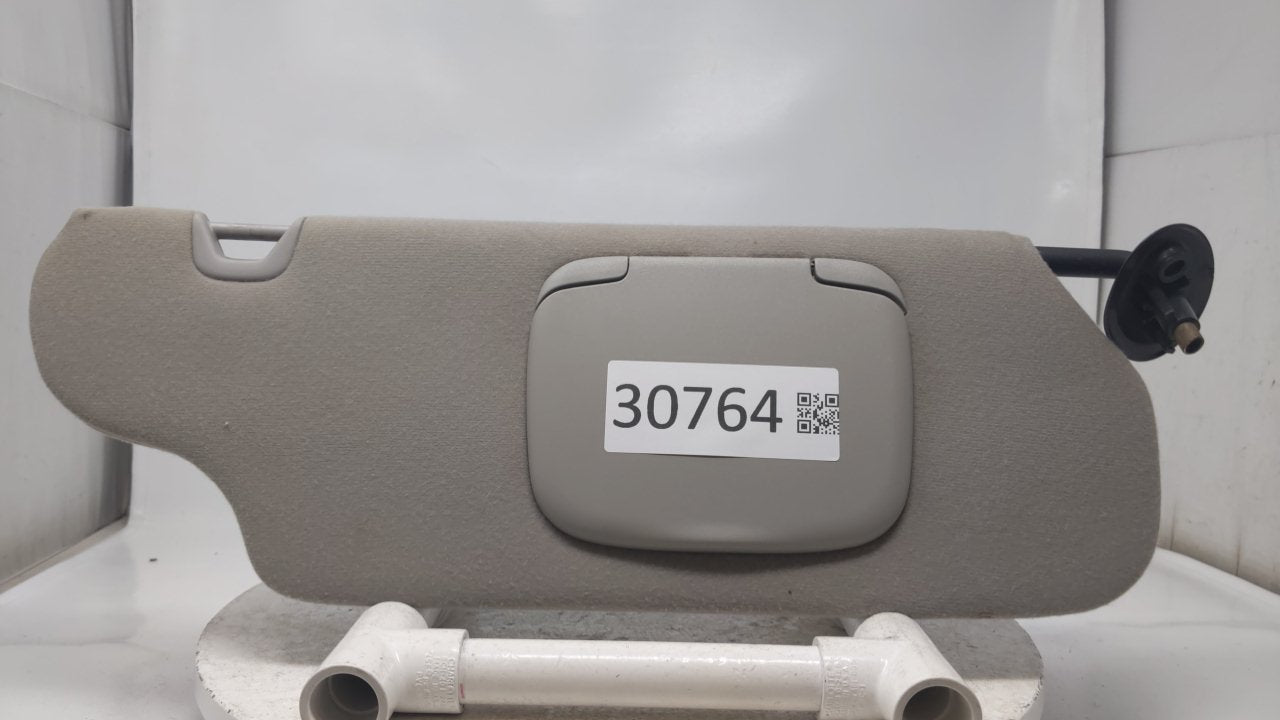 1996 Ford Taurus Sun Visor Shade Replacement Passenger Right Mirror Fits OEM Used Auto Parts - Oemusedautoparts1.com