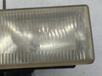 Gmc 2500 Passenger Right Oem Head Light Headlight Lamp - Oemusedautoparts1.com