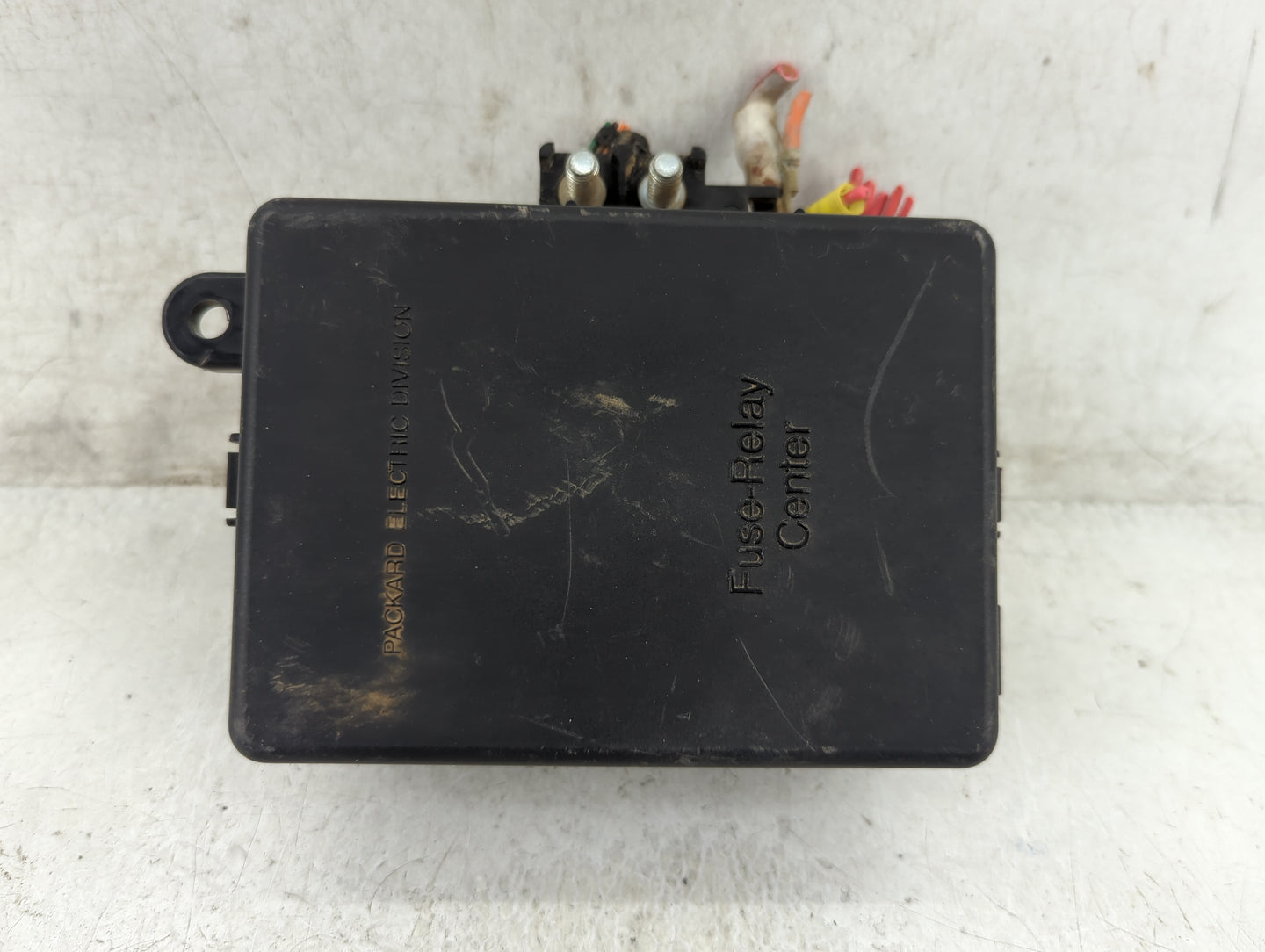 1996 Gmc V2500 Fusebox Fuse Box Panel Relay Module P/N:12162365-D Fits OEM Used Auto Parts - Oemusedautoparts1.com