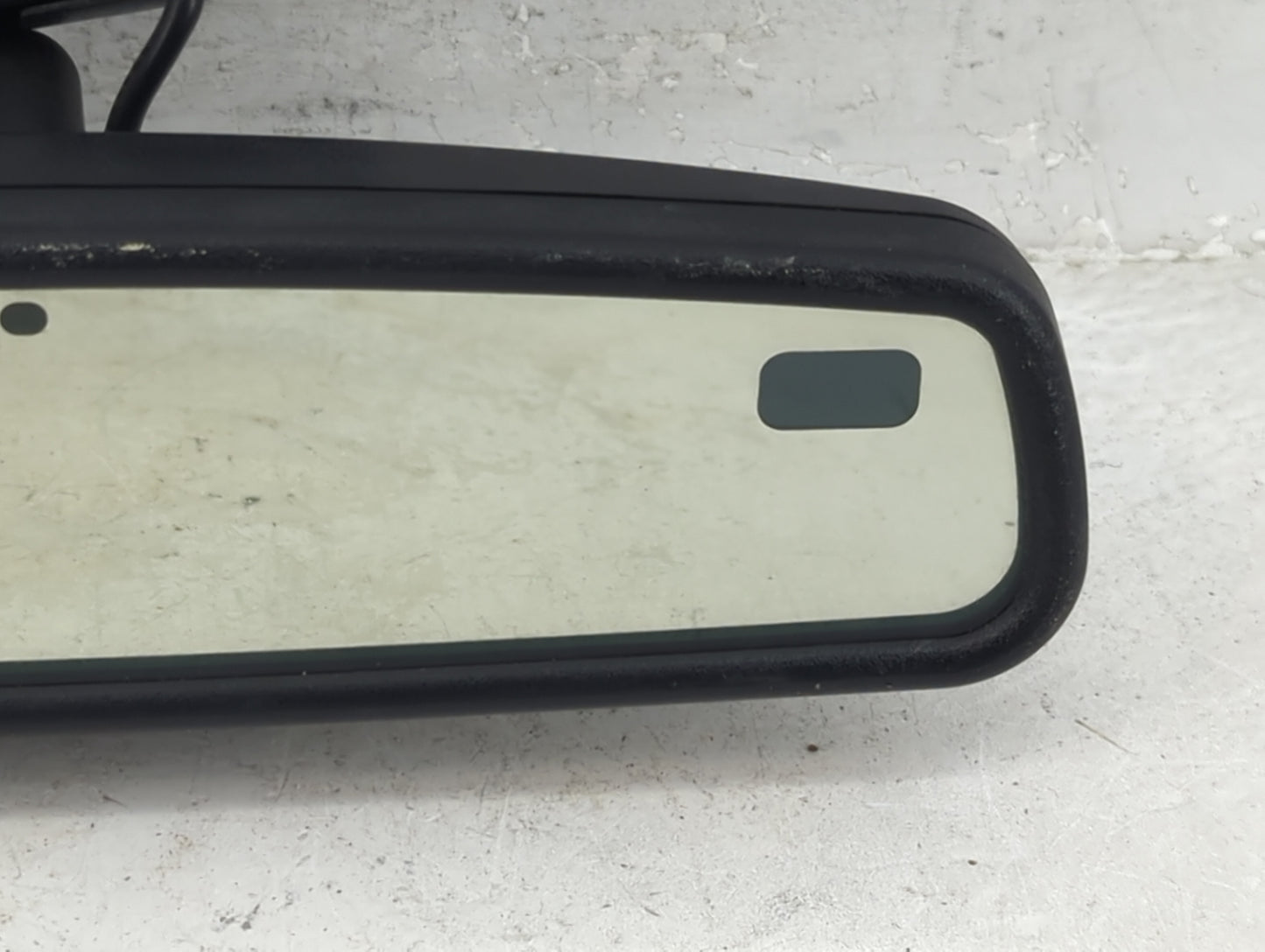 1996 Gmc Yukon Interior Rear View Mirror Replacement OEM P/N:E13013511 Fits OEM Used Auto Parts - Oemusedautoparts1.com