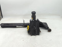 1996 Gmc Yukon Spare Scissor Car Jack - Oemusedautoparts1.com