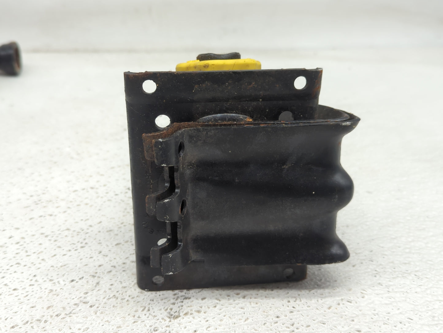 1996 Gmc Yukon Spare Scissor Car Jack - Oemusedautoparts1.com