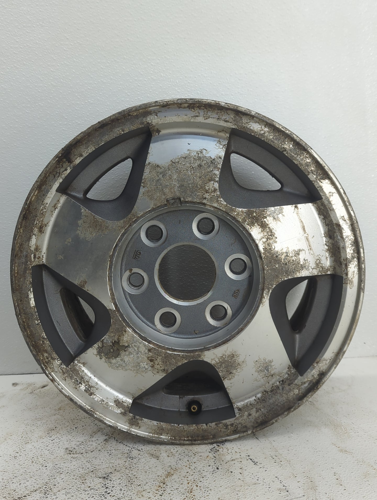1992-1999 Gmc Yukon Oem Wheel Rim - Oemusedautoparts1.com