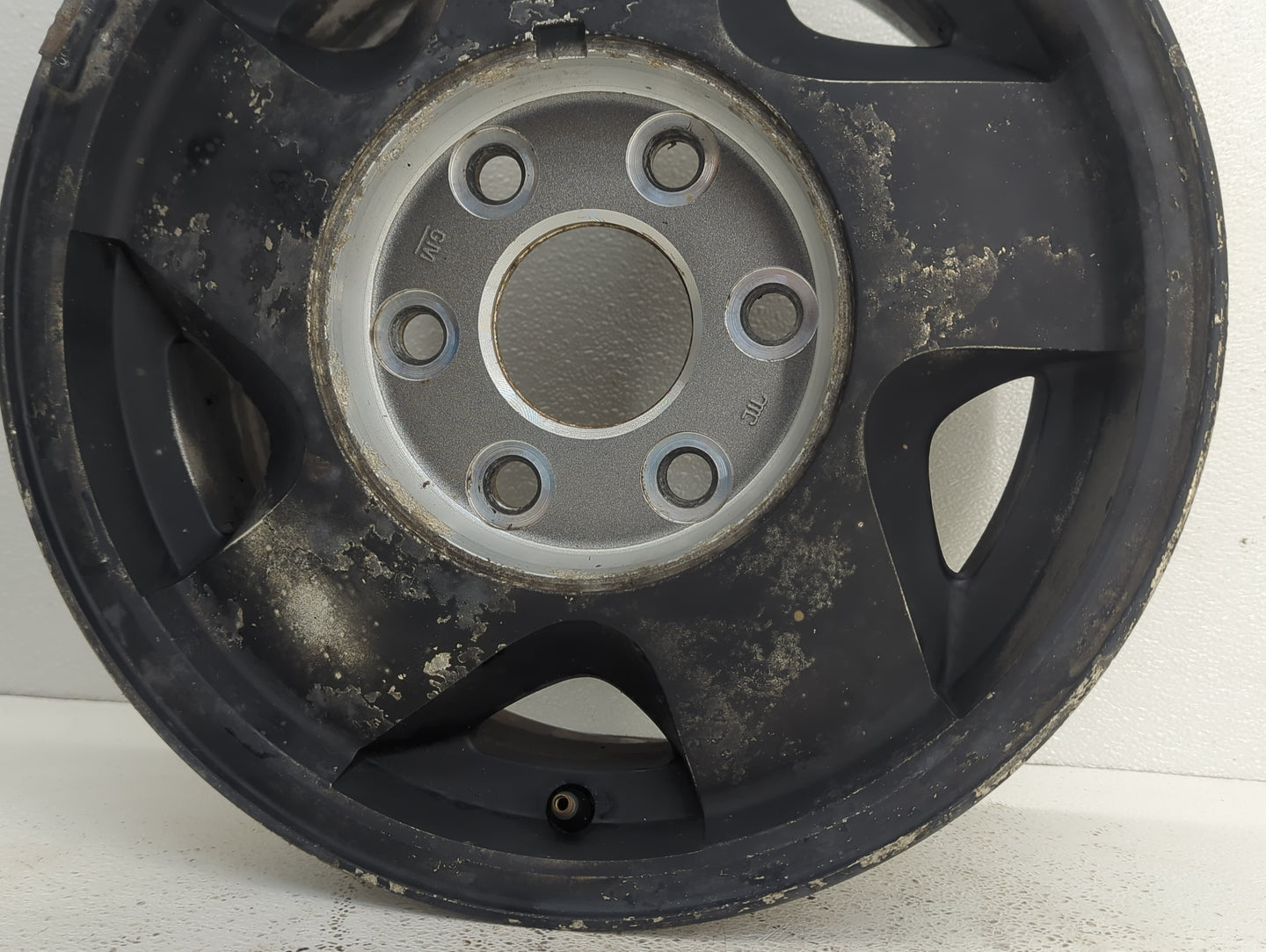 1992-1999 Gmc Yukon Oem Wheel Rim - Oemusedautoparts1.com