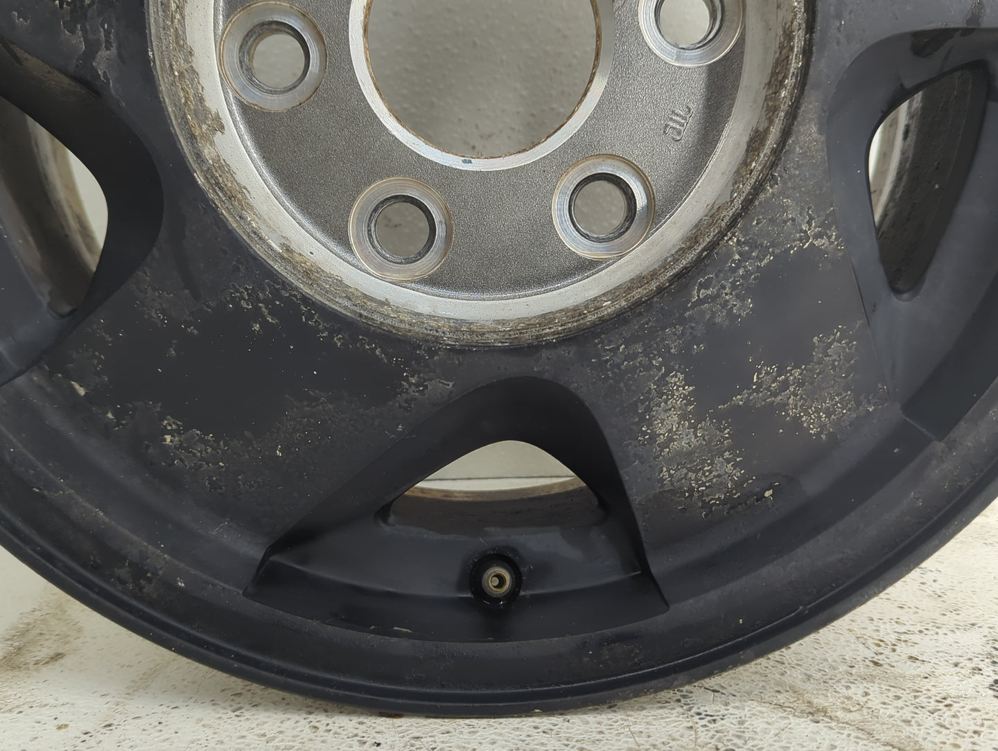 1992-1999 Gmc Yukon Oem Wheel Rim 927333 - Oemusedautoparts1.com