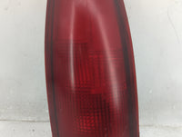 1992-2000 Gmc Yukon Tail Light Assembly Passenger Right OEM Fits Fits 1992 1993 1994 1995 1996 1997 1998 1999 2000 OEM Used 