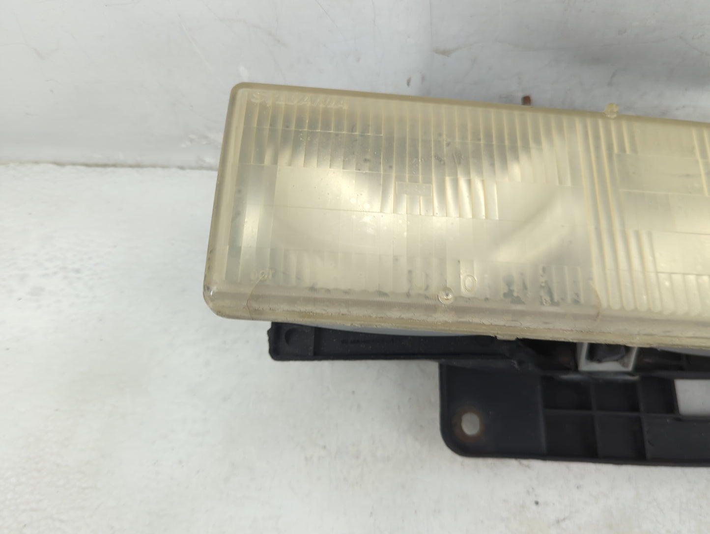 1992-1999 Gmc Yukon Driver Left Oem Head Light Headlight Lamp - Oemusedautoparts1.com