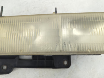 1992-1999 Gmc Yukon Passenger Right Oem Head Light Headlight Lamp