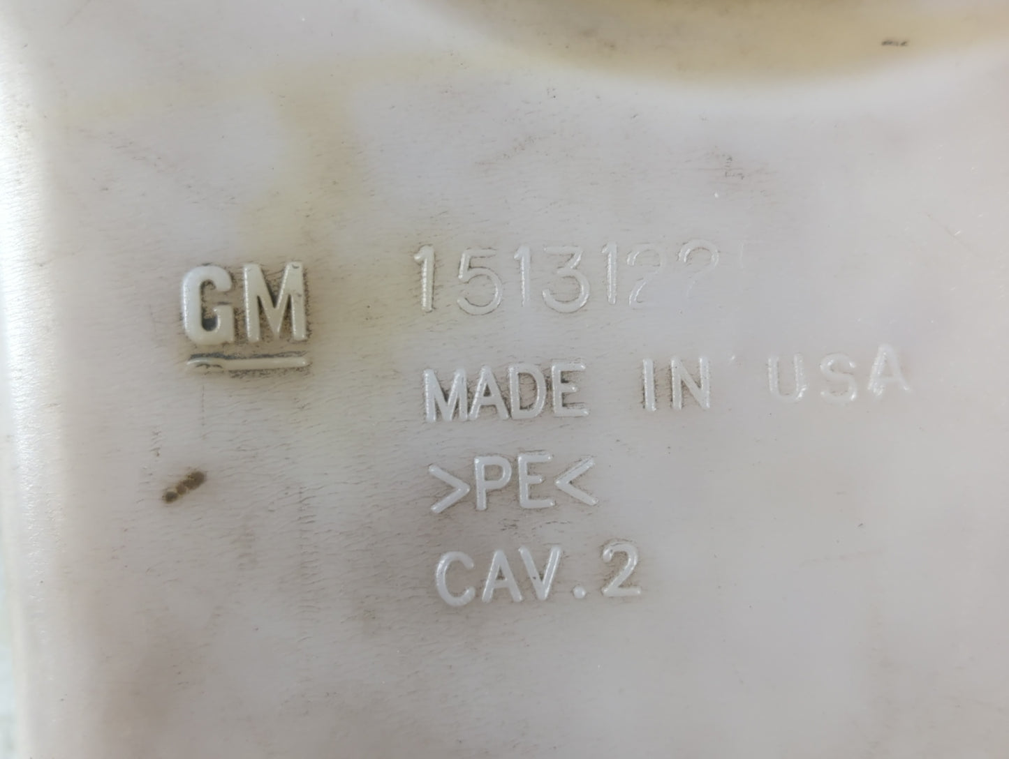Gmc Yukon Xl 2500 Radiator Coolant Overflow Expansion Tank Bottle - Oemusedautoparts1.com