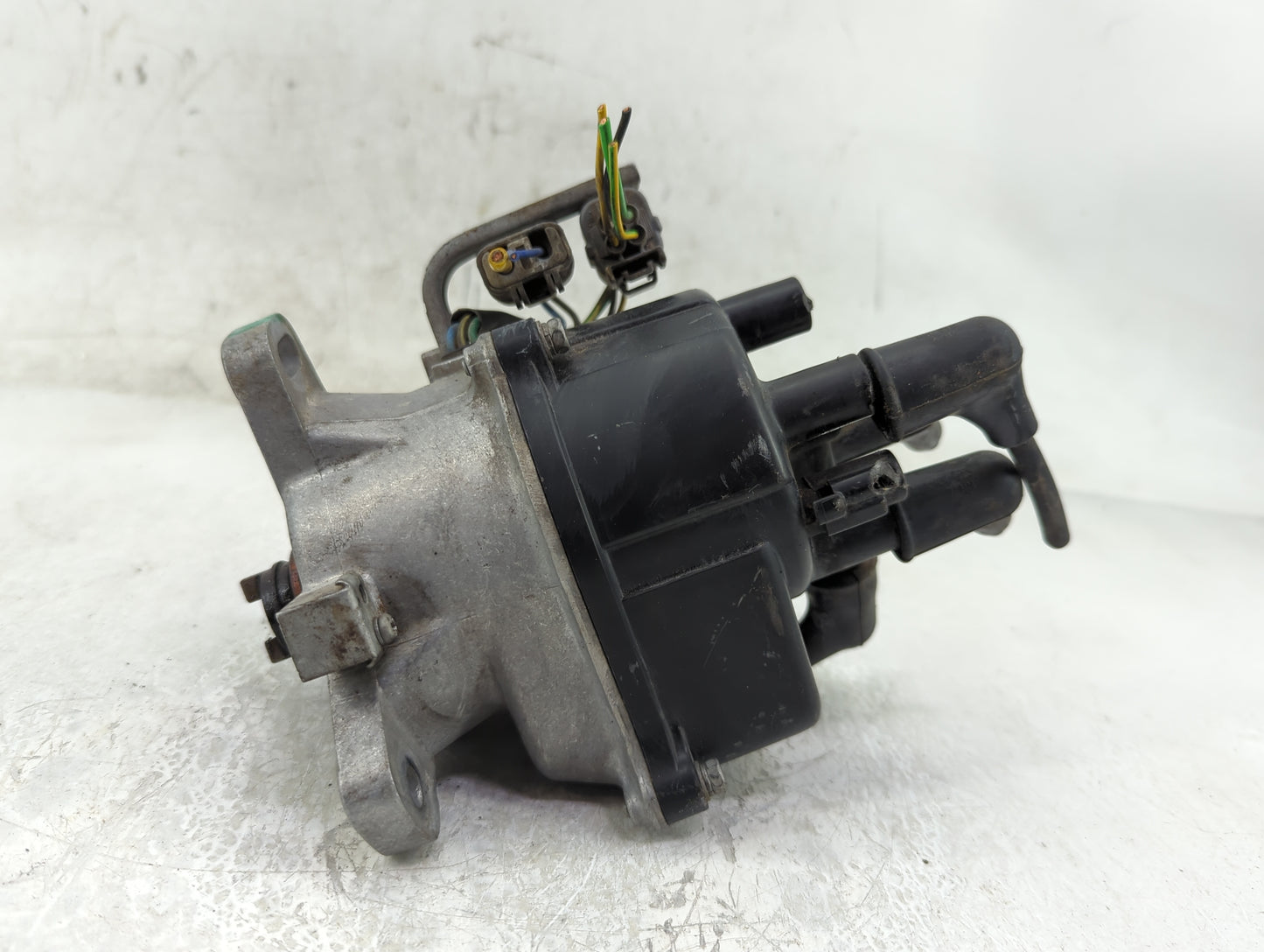 1996-1997 Honda Accord Engine Ignition Distributor OEM Fits Fits 1996 1997 OEM Used Auto Parts - Oemusedautoparts1.com