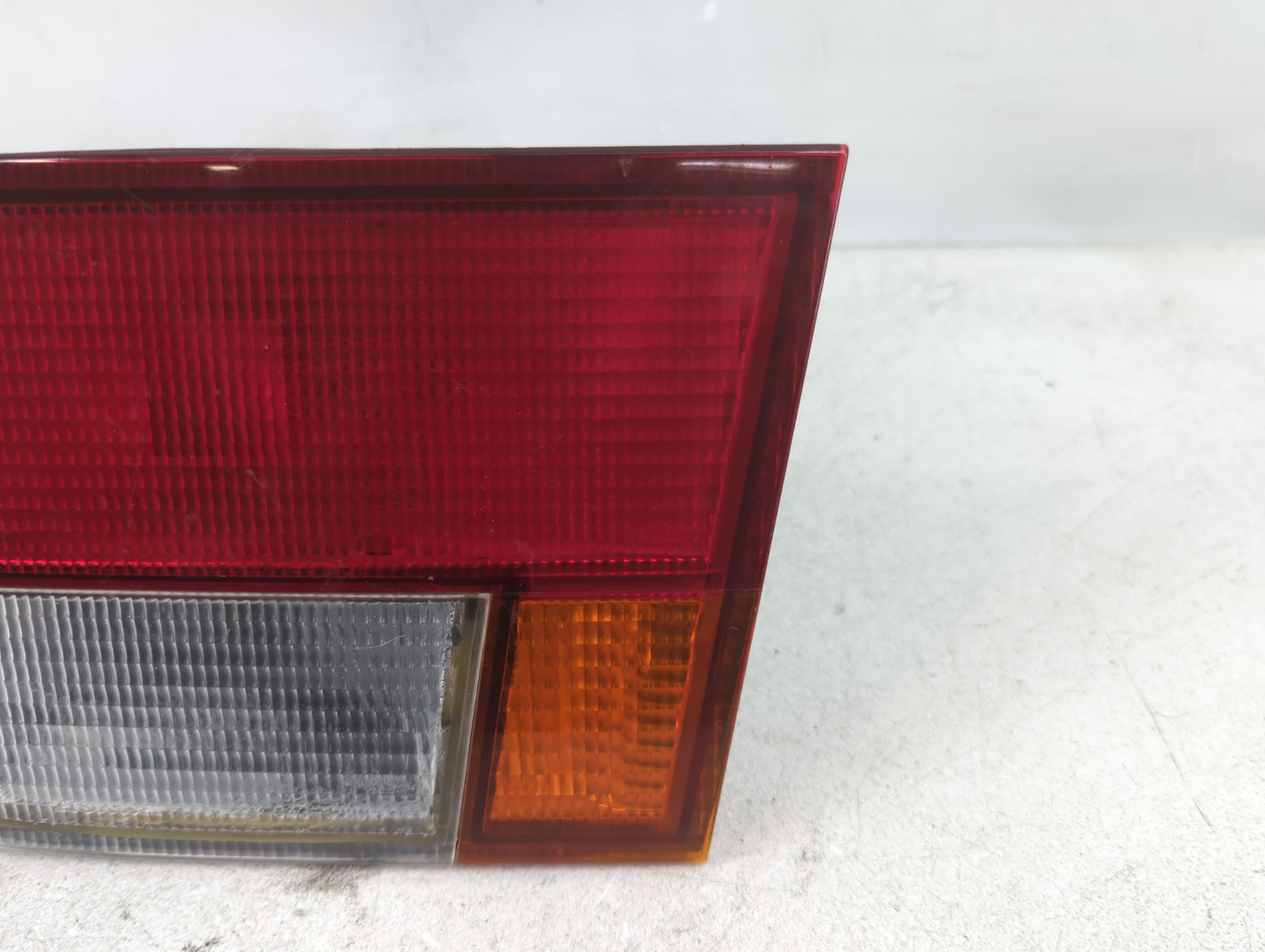 1996-1998 Honda Civic Tail Light Assembly Driver Left OEM P/N:043-1280 Fits Fits 1996 1997 1998 OEM Used Auto Parts - Oemuse
