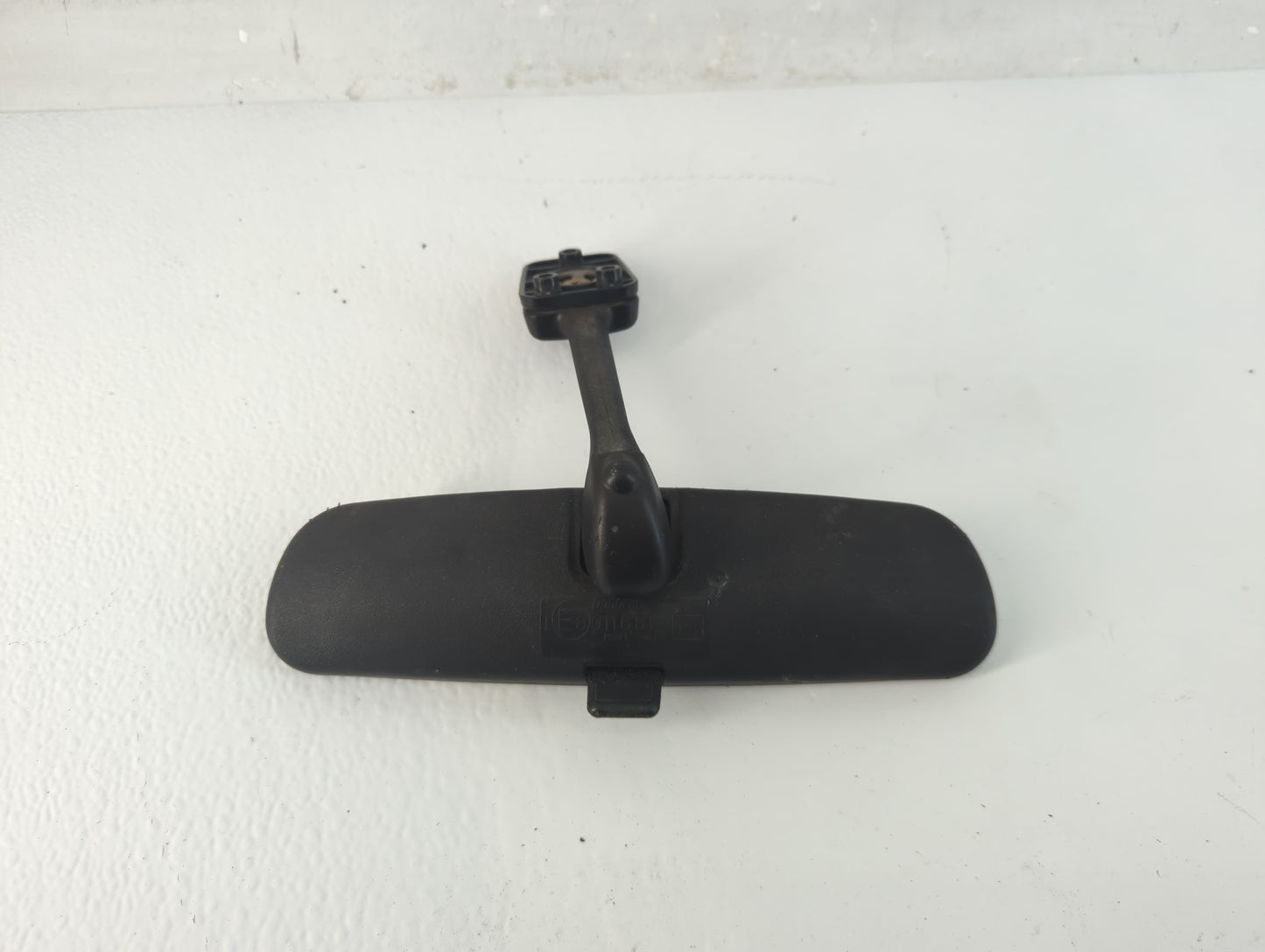 1996 Honda Civic Interior Rear View Mirror Replacement OEM P/N:IE8011681 Fits OEM Used Auto Parts - Oemusedautoparts1.com